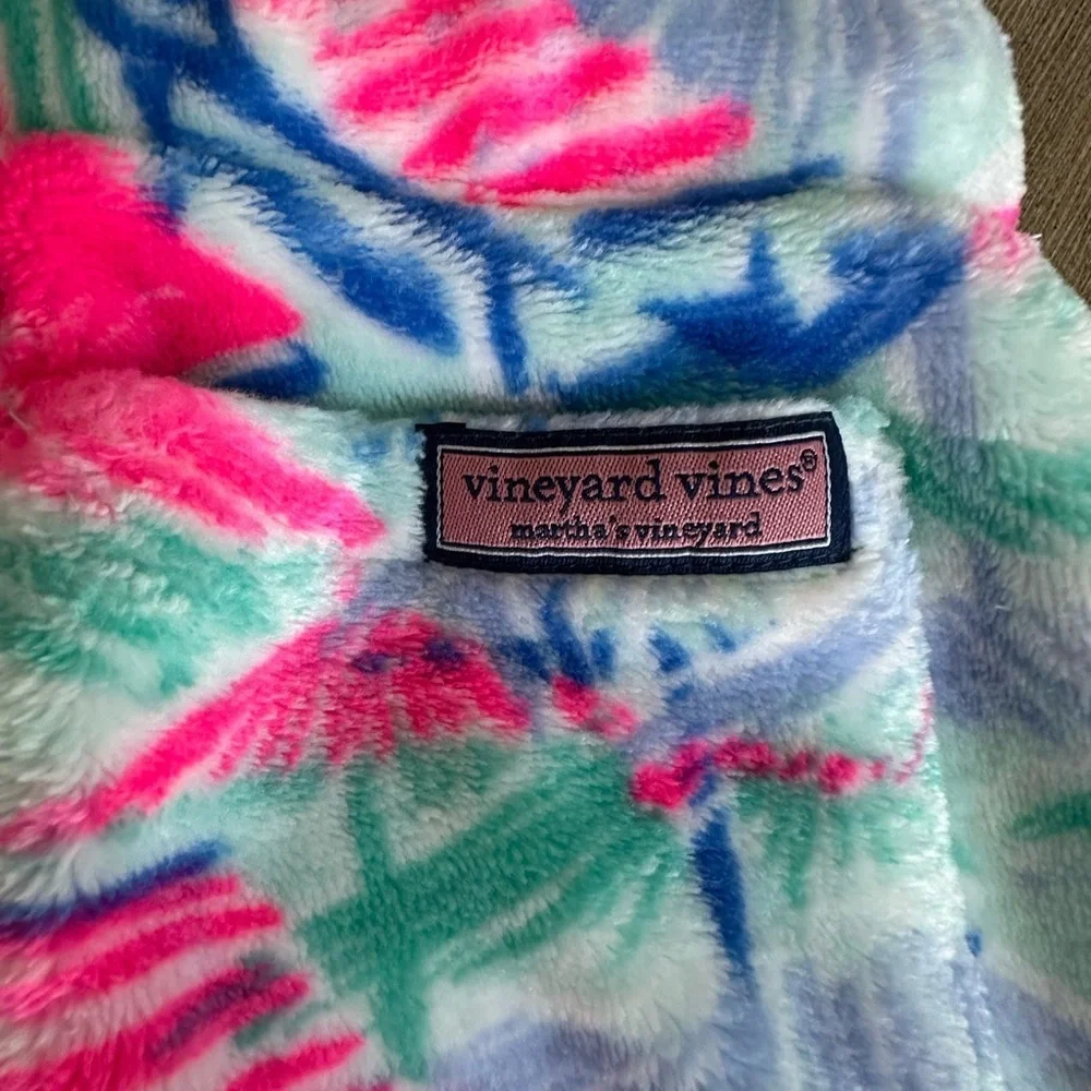 Vineyard Vines Pink and Blue Fleece medium 10-12 girls Pants